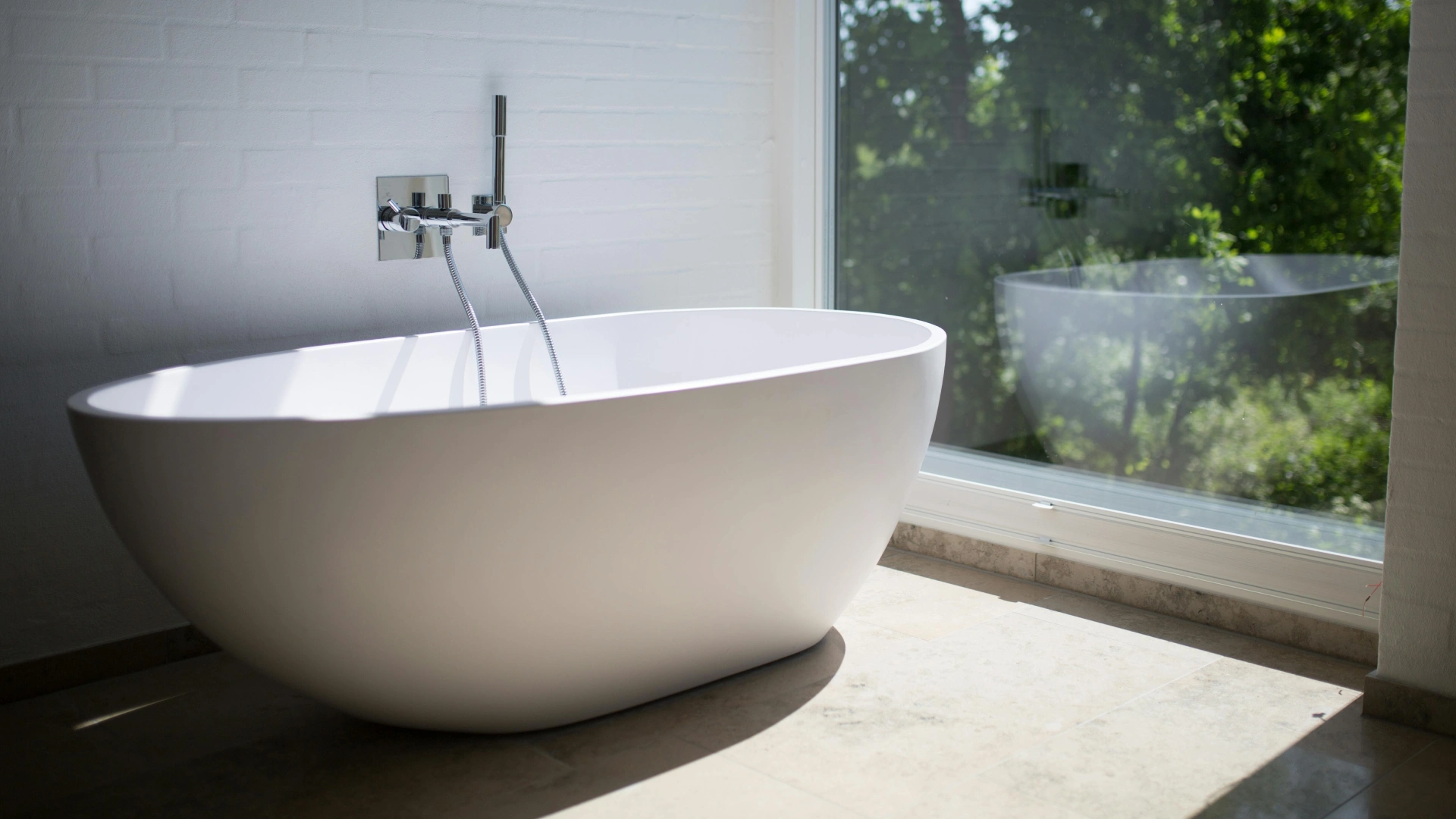 picture of garden bathtub